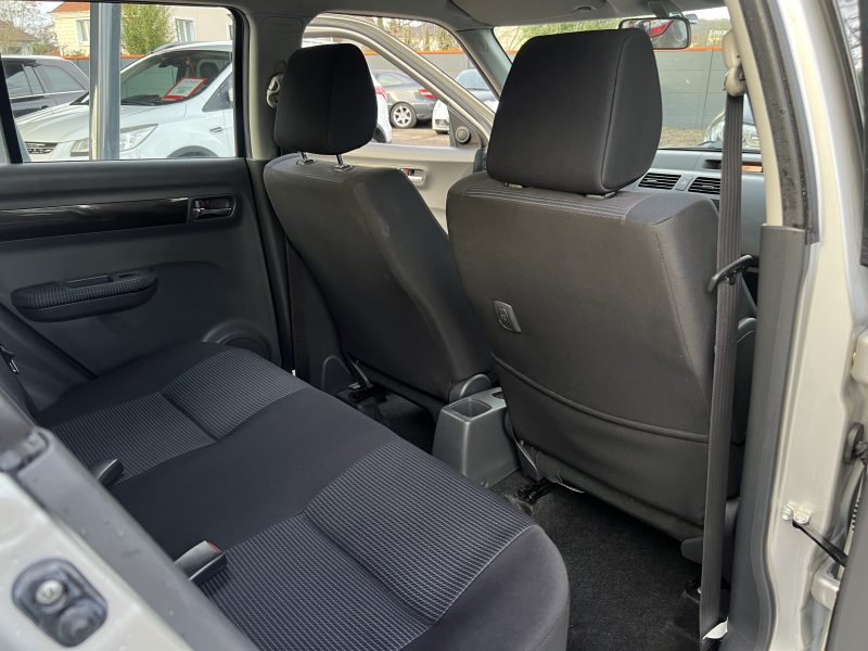 SUZUKI SWIFT II 1.3 VVT 93 Cv 5 PORTES / CLIMATISATION BLUETOOTH - GARANTIE 1 AN
