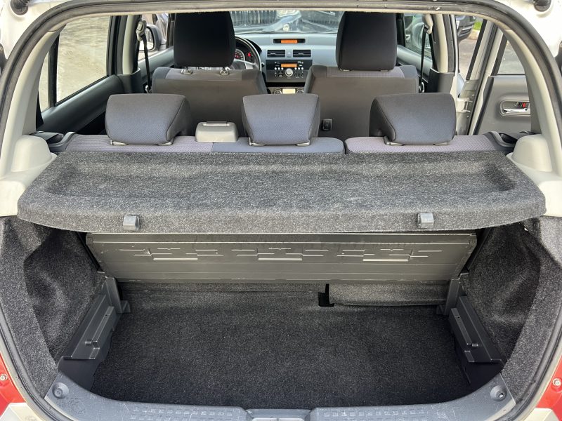 SUZUKI SWIFT II 1.3 VVT 93 Cv 5 PORTES / CLIMATISATION BLUETOOTH - GARANTIE 1 AN