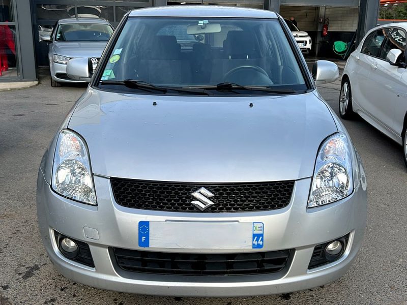 SUZUKI SWIFT II 1.3 VVT 93 Cv 5 PORTES / CLIMATISATION BLUETOOTH - GARANTIE 1 AN