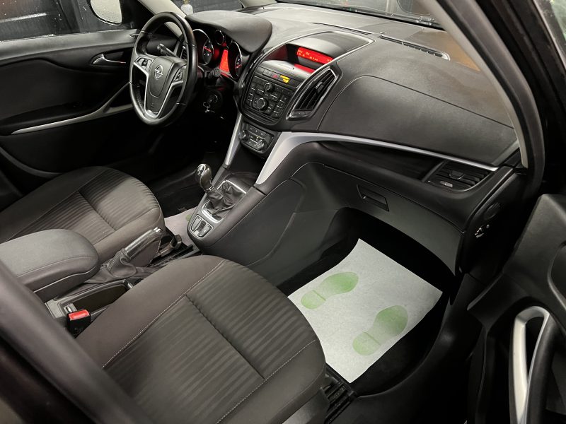 OPEL ZAFIRA TOURER III 2.0 CDTI 110 Cv 7 PLACES / PREMIERE MAIN 83 300 KMS - GARANTIE 1 AN