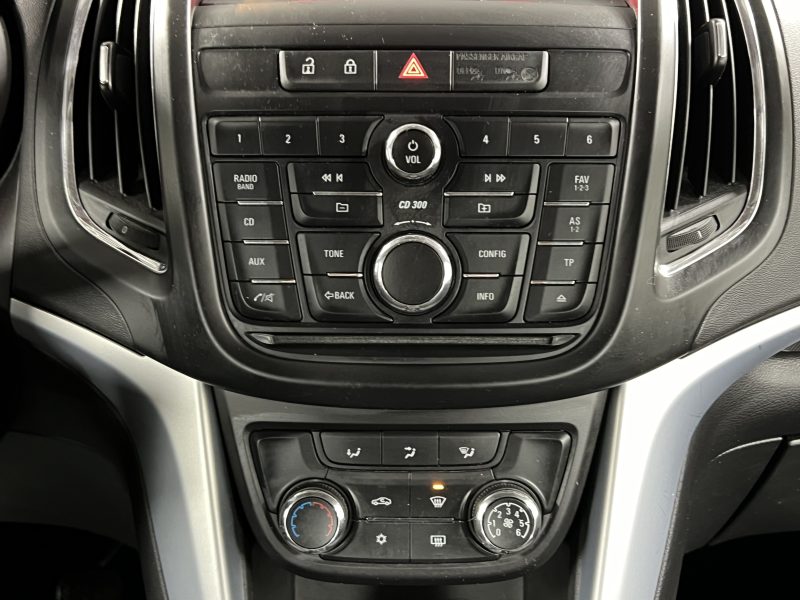 OPEL ZAFIRA TOURER III 2.0 CDTI 110 Cv 7 PLACES / PREMIERE MAIN 83 300 KMS - GARANTIE 1 AN