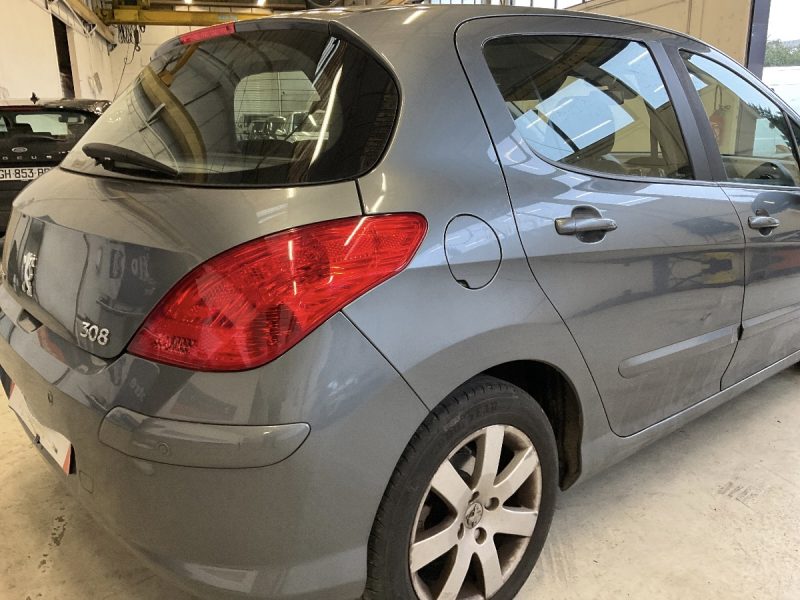 PEUGEOT 308 1.6 HDI 110 Cv PREMIERE MAIN / 37 100 Kms TOIT PANORAMIQUE - GARANTIE 1 AN