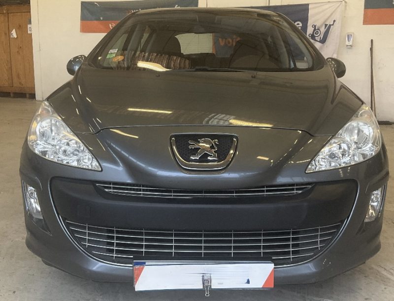 PEUGEOT 308 1.6 HDI 110 Cv PREMIERE MAIN / 37 100 Kms TOIT PANORAMIQUE - GARANTIE 1 AN