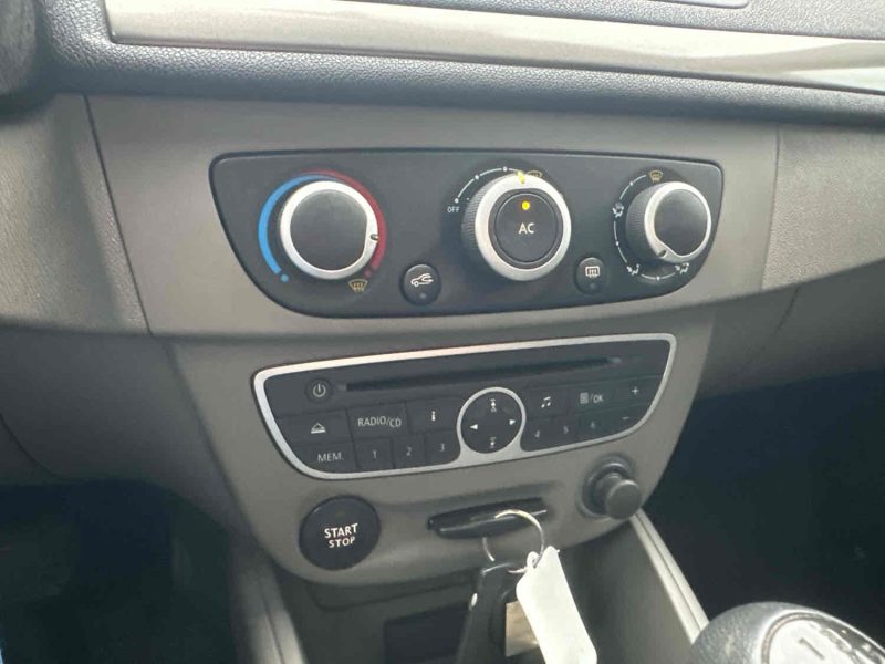 RENAULT MEGANE III 2011