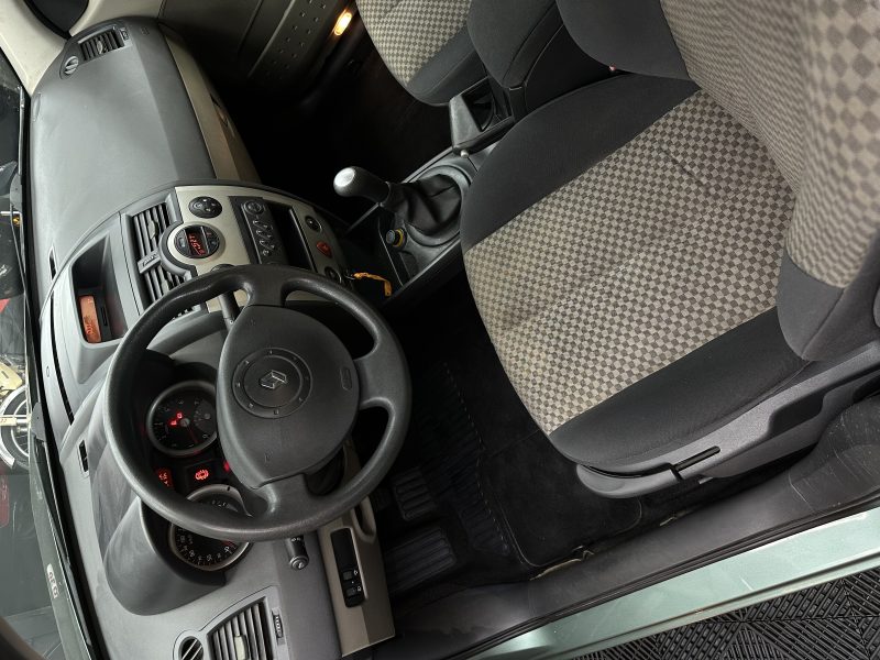 RENAULT MEGANE II  2005