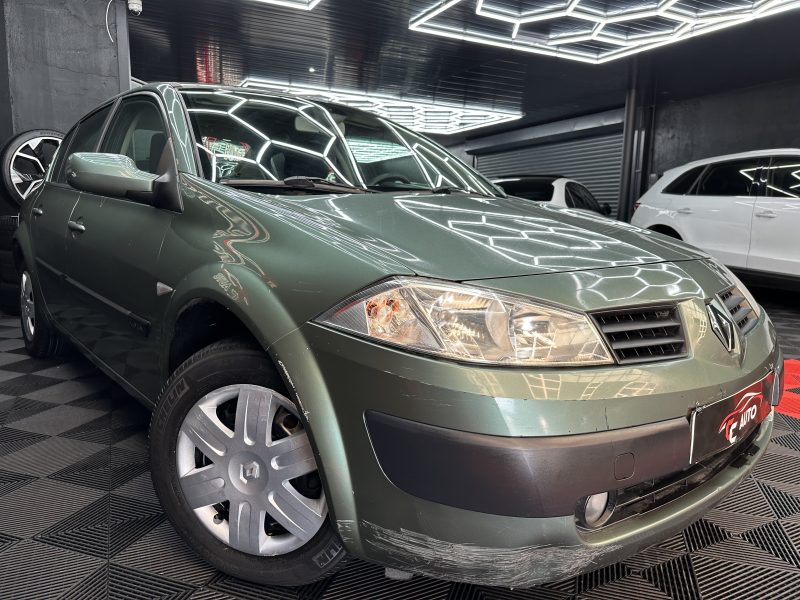 RENAULT MEGANE II  2005