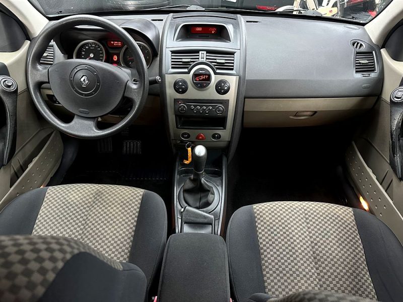 RENAULT MEGANE II  2005