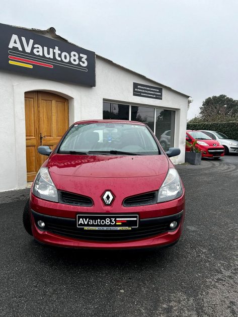 RENAULT CLIO 3 BVA 2009