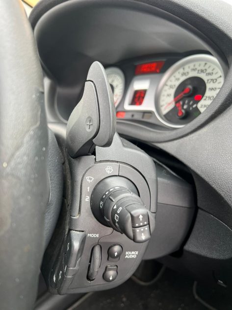 RENAULT CLIO 3 BVA 2009