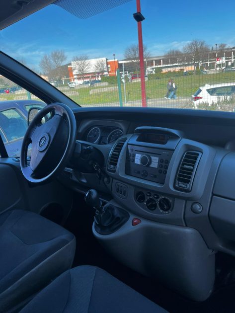 OPEL VIVARO 2006