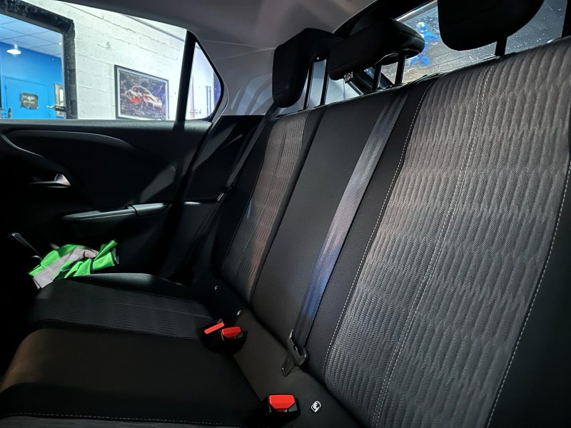 OPEL CORSA F Electrique 136cv Edition BVA // APPLE CARPLAY/ANDROID AUTO/RADAR-AR