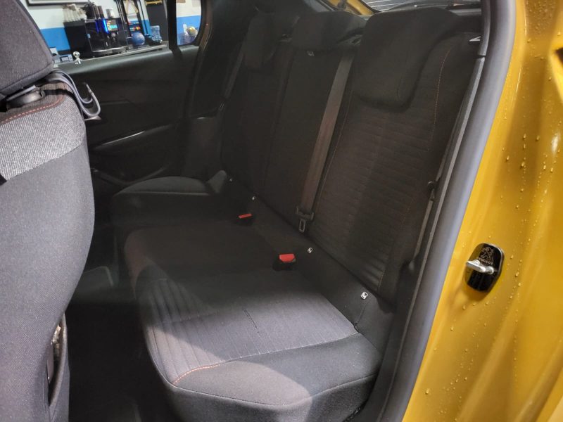 PEUGEOT 208 II 1.5 BlueHDi 100cv Active BVM6 // RADAR-AR/BLUETOOTH/REGULATEUR-LIMITEUR DE VITESSE