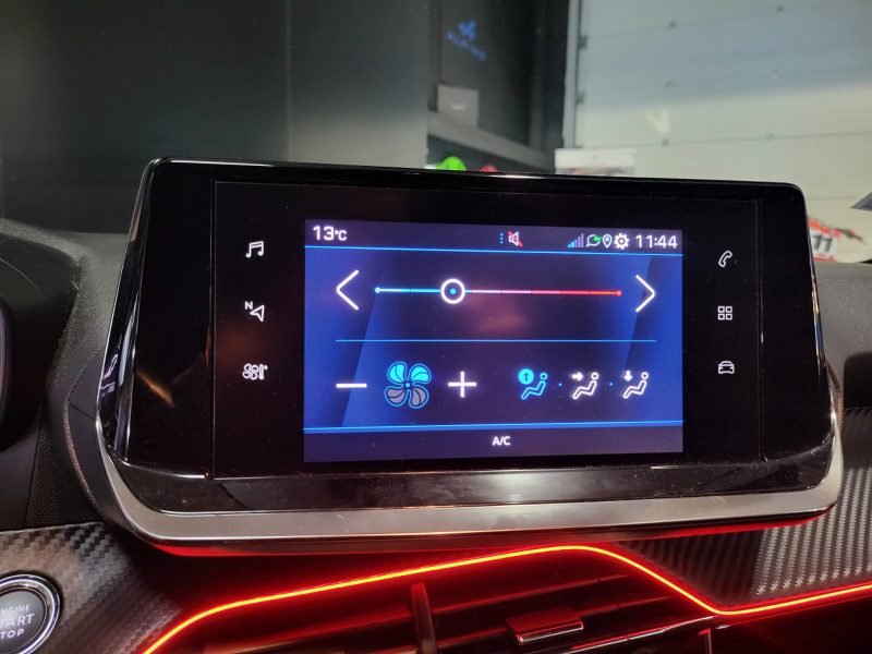 PEUGEOT 208 II 1.5 BlueHDi 100cv Active BVM6 // RADAR-AR/BLUETOOTH/REGULATEUR-LIMITEUR DE VITESSE