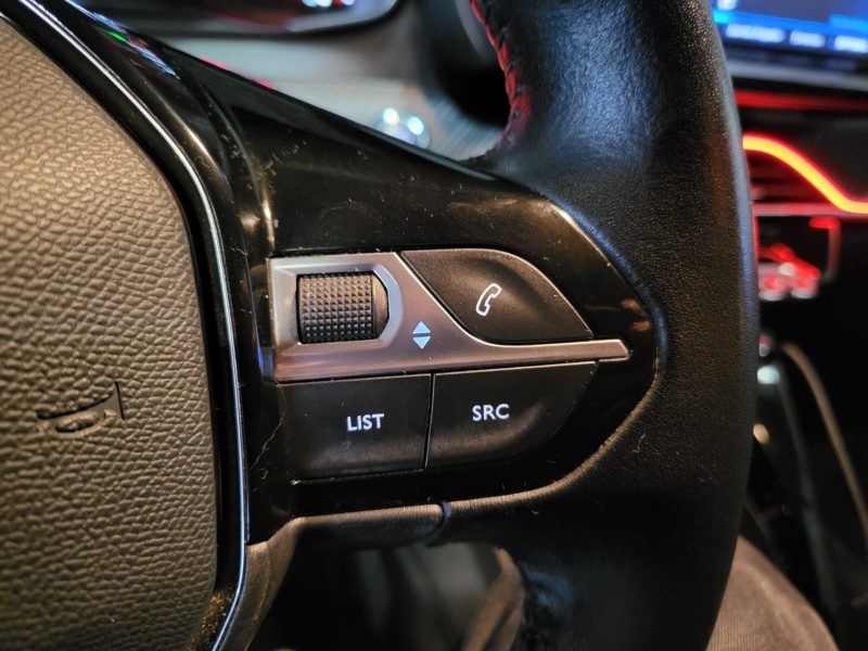 PEUGEOT 208 II 1.5 BlueHDi 100cv Active BVM6 // RADAR-AR/BLUETOOTH/REGULATEUR-LIMITEUR DE VITESSE