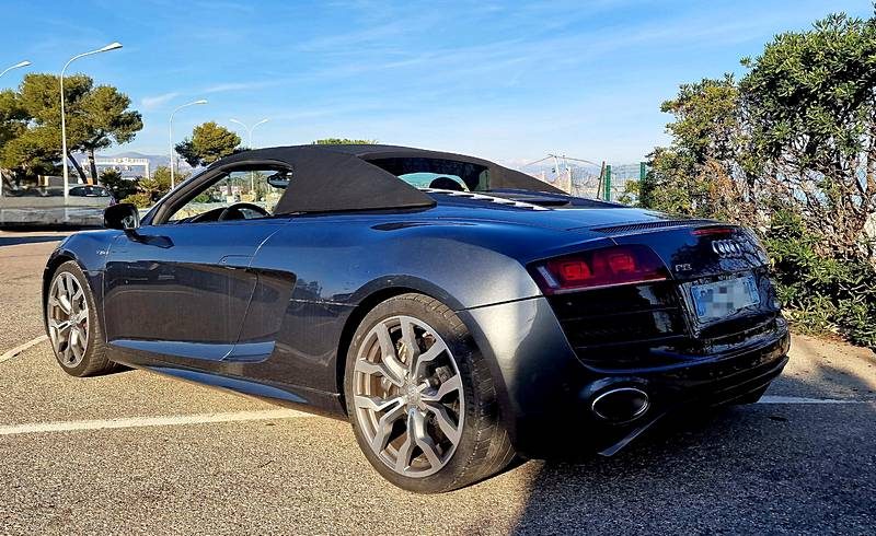 QUATTRO R8 2010