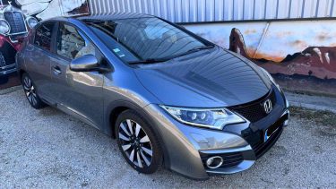 HONDA CIVIC  1.6 i-DTEC 120cv executive cuir toit pano gps reprise possible