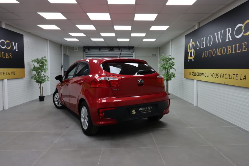 KIA RIO III 2015