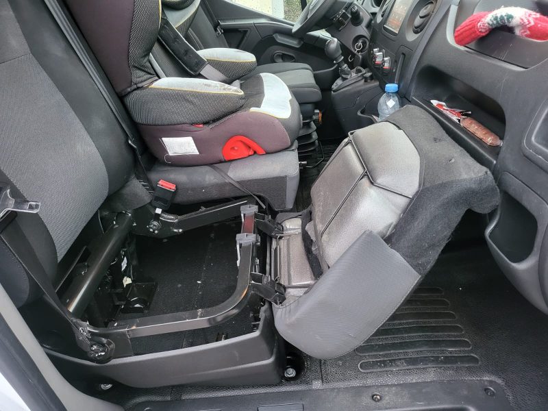 RENAULT MASTER III 2.3 dCi 145cv Propulsion Benne BVM6 / GPS/BLUETOOTH/SIEGE CONDUCTEUR SUR RESSORT