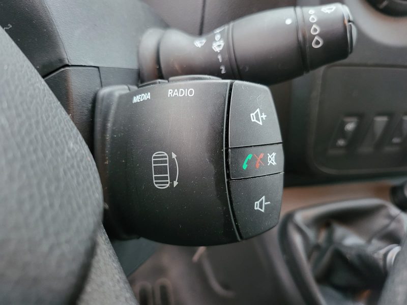 RENAULT MASTER III 2.3 dCi 145cv Propulsion Benne BVM6 / GPS/BLUETOOTH/SIEGE CONDUCTEUR SUR RESSORT