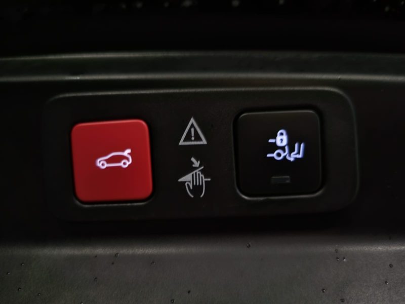 PEUGEOT 5008 1.5 BlueHDi 130cv ALLURE PACK /PARK ASSIST+SIEGE CHAUFFANT+HAYON MAINLIBRE+REGULATEUR A