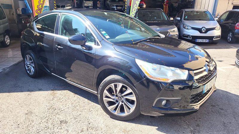CITROEN DS4 2012