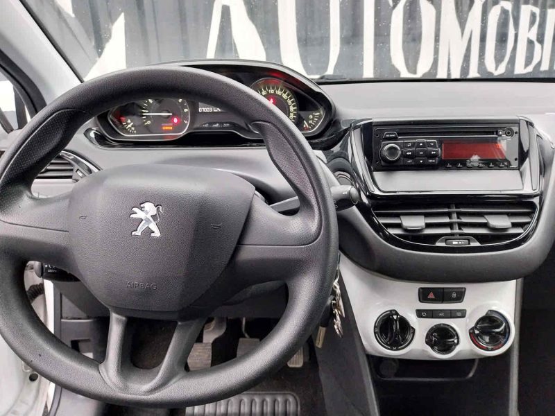 PEUGEOT 208 I 