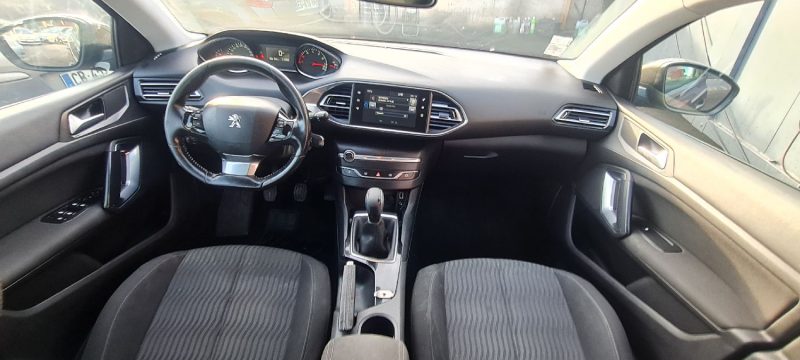 PEUGEOT 308 II 2014