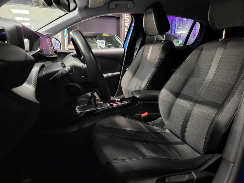 PEUGEOT 208 1.5 BlueHDI 100cv ALLURE CAPLAY / I-COCKPIT / CAMERA BVM6