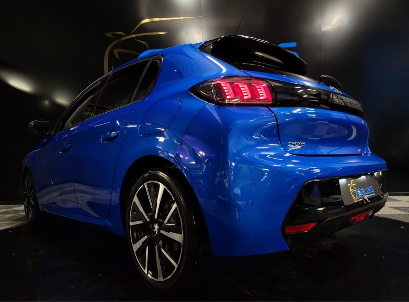 PEUGEOT 208 1.5 BlueHDI 100cv ALLURE CAPLAY / I-COCKPIT / CAMERA BVM6