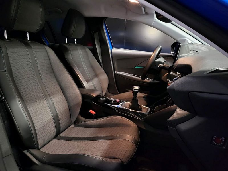 PEUGEOT 208 1.5 BlueHDI 100cv ALLURE CAPLAY / I-COCKPIT / CAMERA BVM6