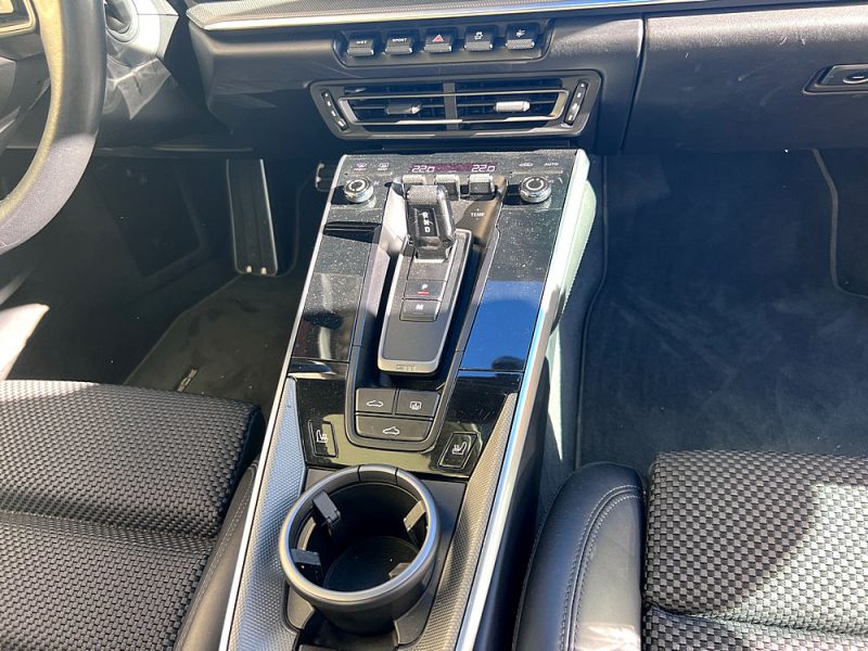 PORSCHE 911 (992) Carrera S 