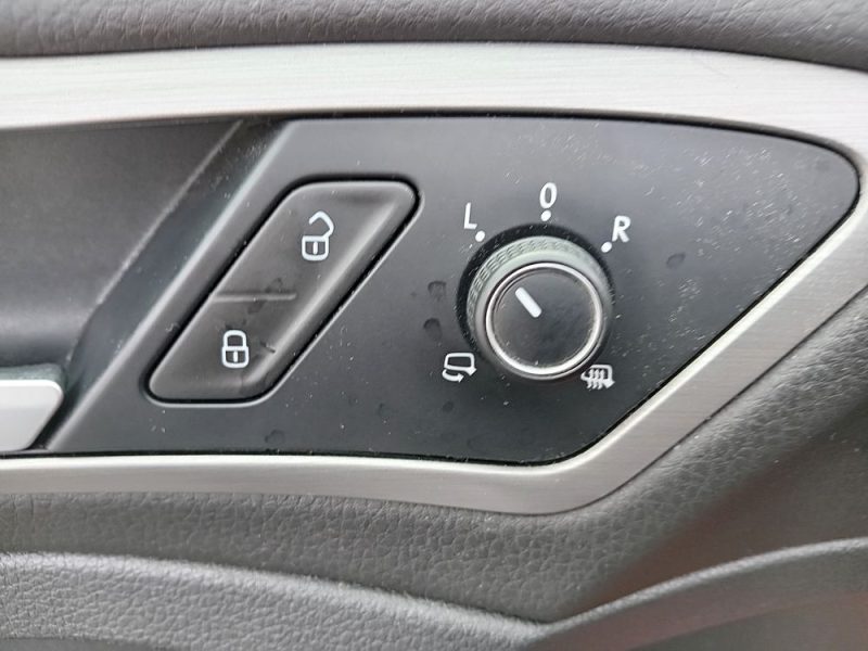 VOLKSWAGEN GOLF VII 2014