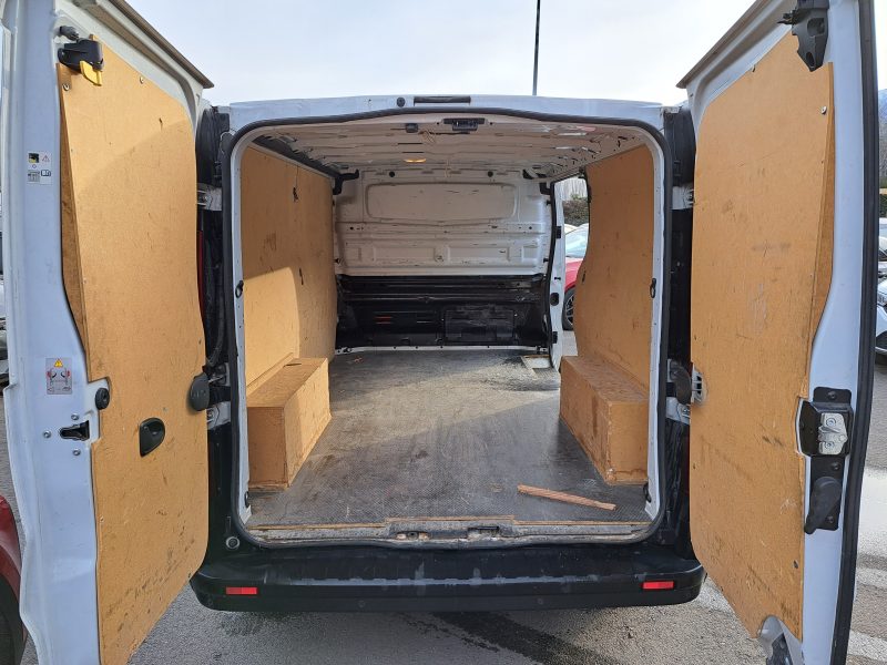 RENAULT TRAFIC III Camionnette 2020