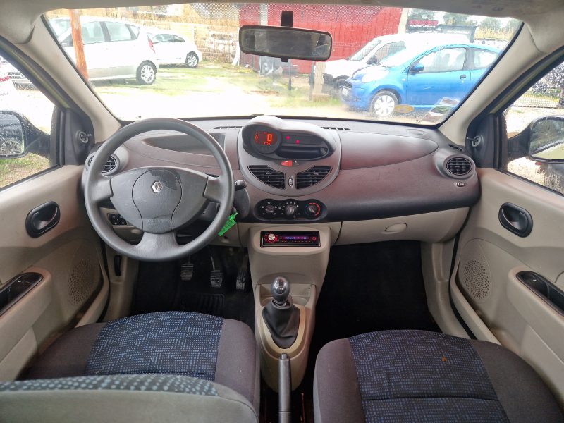 RENAULT TWINGO II 1,2 16v 76chauthentique