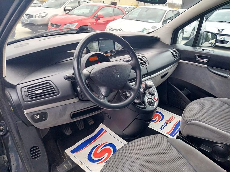 PEUGEOT 807 2.0 HDi 163 active