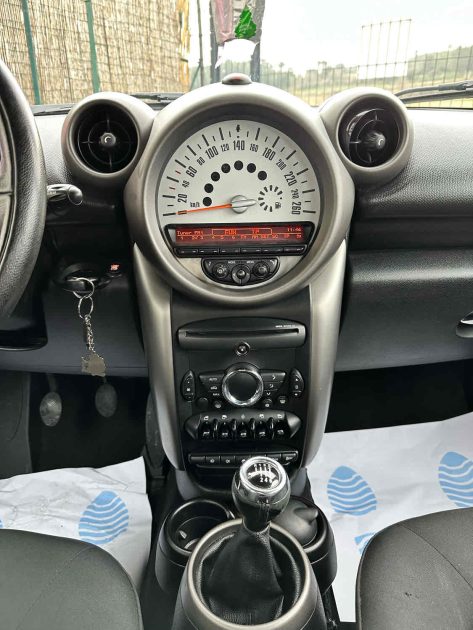 MINI MINI COUNTRYMAN 2013