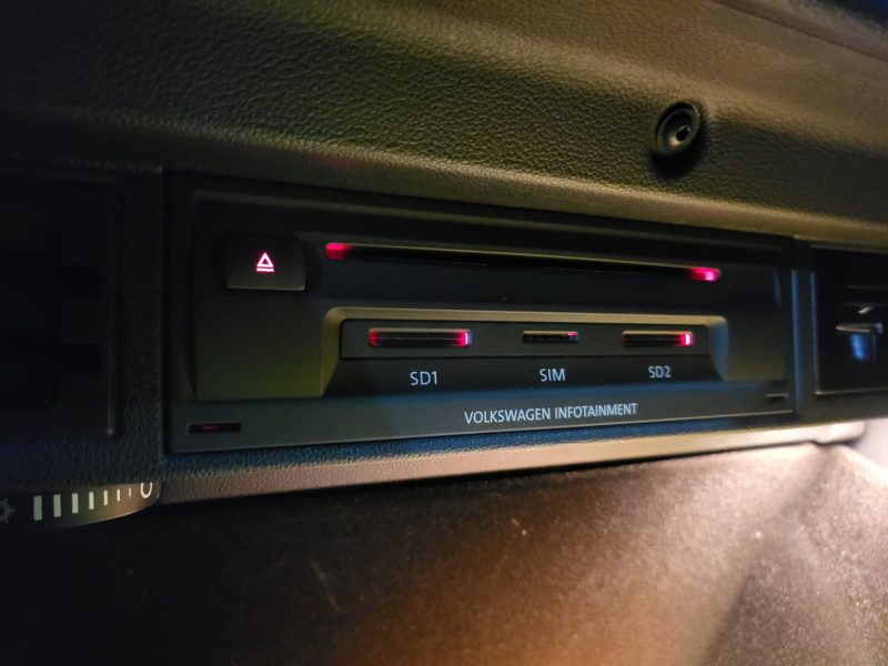 VOLKSWAGEN GOLF VII R 2.0 TSI 300cv 4Motion DSG6 // TOIT OUVRANT/SIEGES CHAUFFANT/CAMERA DE RECUL