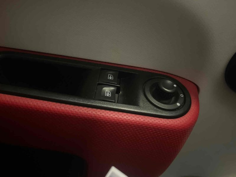 RENAULT TWINGO III 0.9 TCe 90 898cm3 90cv