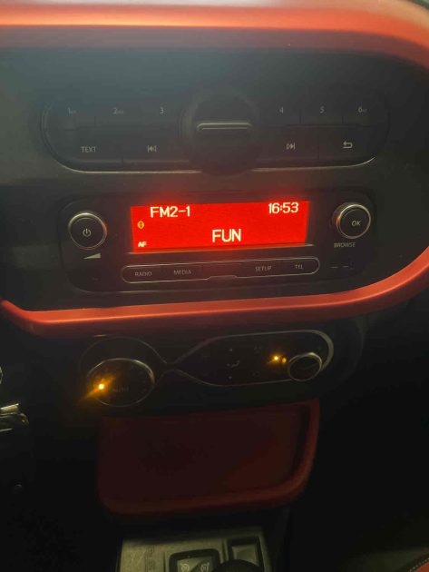 RENAULT TWINGO III 0.9 TCe 90 898cm3 90cv