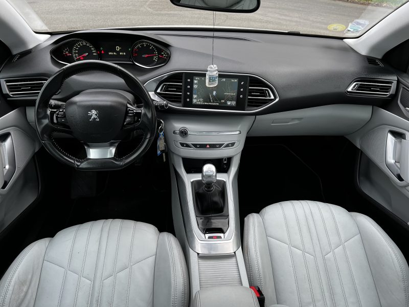 PEUGEOT 308 SW II 2014