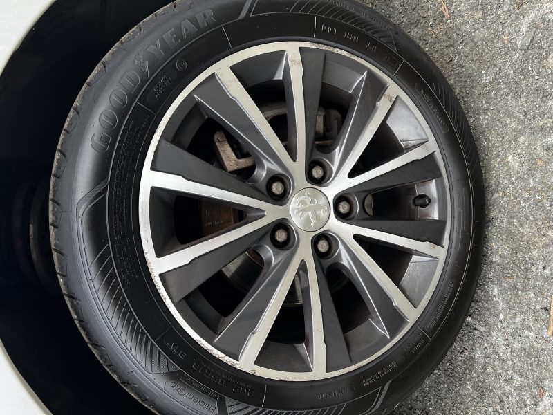 PEUGEOT 308 SW II 2014