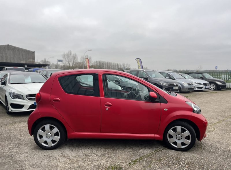 TOYOTA AYGO 2008