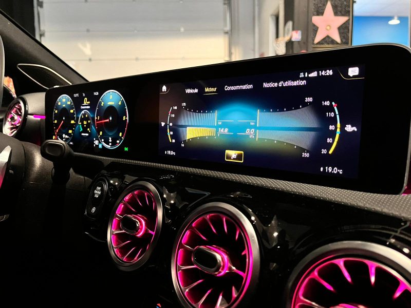 MERCEDES CLASSE A A 200d 150cv Pack AMG , Caméra , Toit ouvrant , Sieges éléctriques chauffants 