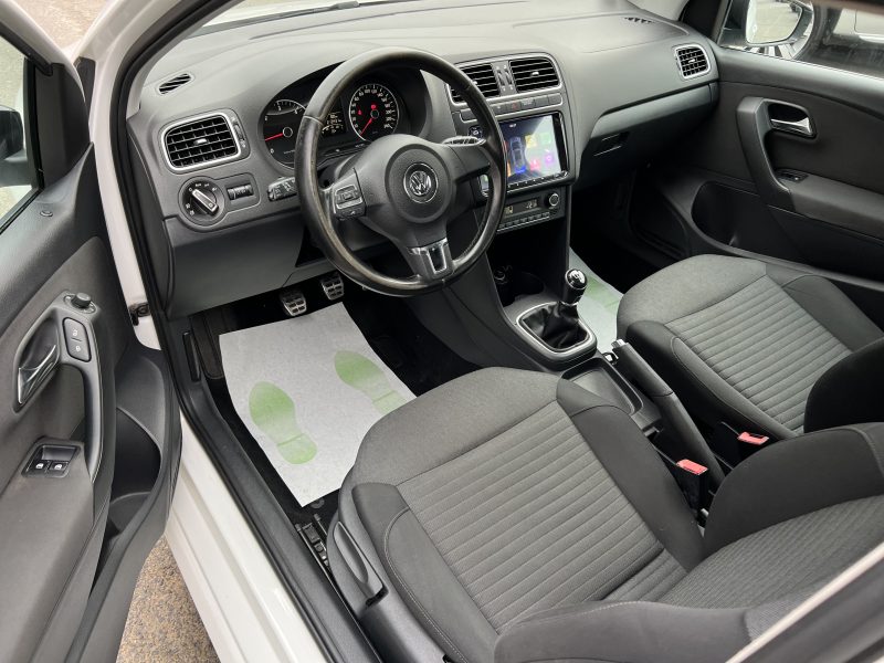 VOLKSWAGEN POLO 5 V 1.6 TDI 90 Cv SPORTLINE / ECRAN TACTILE ANDROID CRIT AIR 2 - GARANTIE 6 MOIS