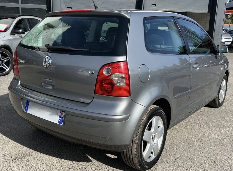 VOLKSWAGEN POLO IV 1.4 75 Cv 5 PLACES / CLIMATISATION REGULATEUR CRIT AIR 2 - GARANTIE 6 MOIS