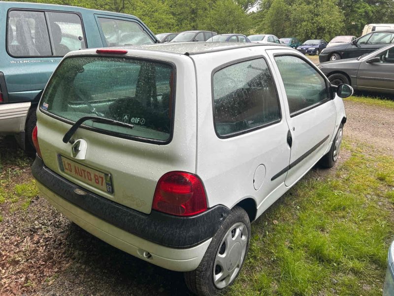 RENAULT TWINGO I 2004
