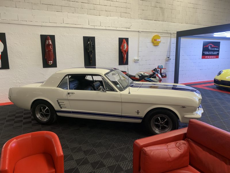 FORD MUSTANG Coupé 1966