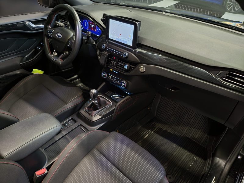 FORD FOCUS IV 2.0 EcoBlue 150cv ST-line / 1er MAIN / CARPLAY / TOIT OUVRANT