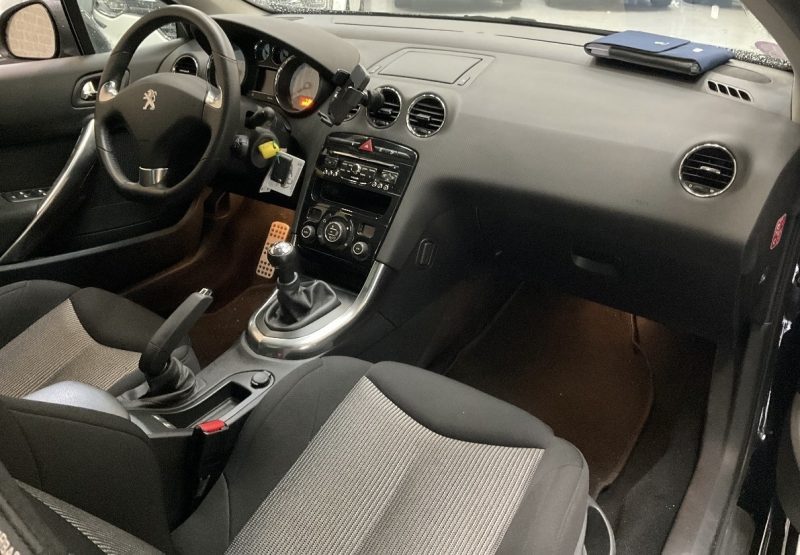 PEUGEOT 308 COUPE CABRIOLET PHASE 2 1.6 VTI 120 Cv 1ERE MAIN ORIGINE FRANCE 20 557 Kms CRIT AIR 1