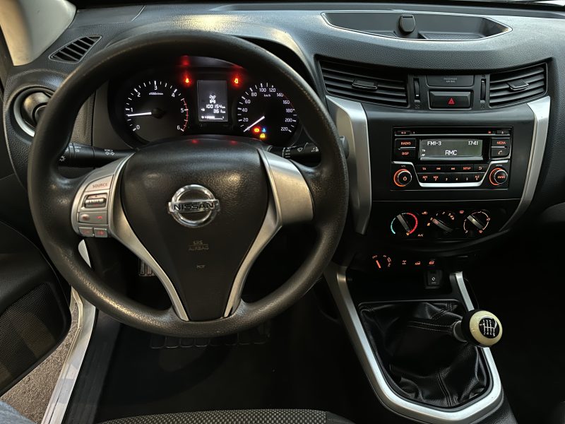 NISSAN NP300 NAVA 2017